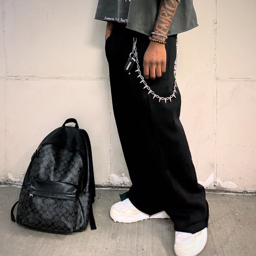 ESSENTIAL SWEATS - BLACK